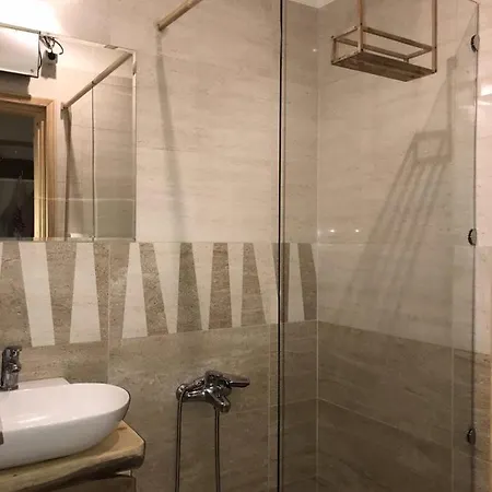 4badgers / 4jazavca - Mountain House